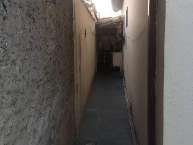 Casa com 260m² 3 quartos e 1 banheiro, à venda, no bairro Chácara Galega em Pindamonhangaba