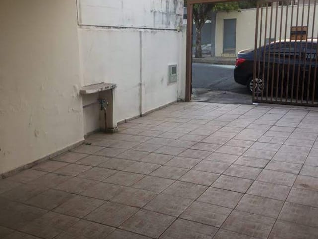 Casa com 260m² 3 quartos e 1 banheiro, à venda, no bairro Chácara Galega em Pindamonhangaba