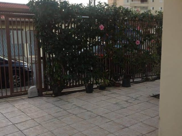 Casa com 260m² 3 quartos e 1 banheiro, à venda, no bairro Chácara Galega em Pindamonhangaba