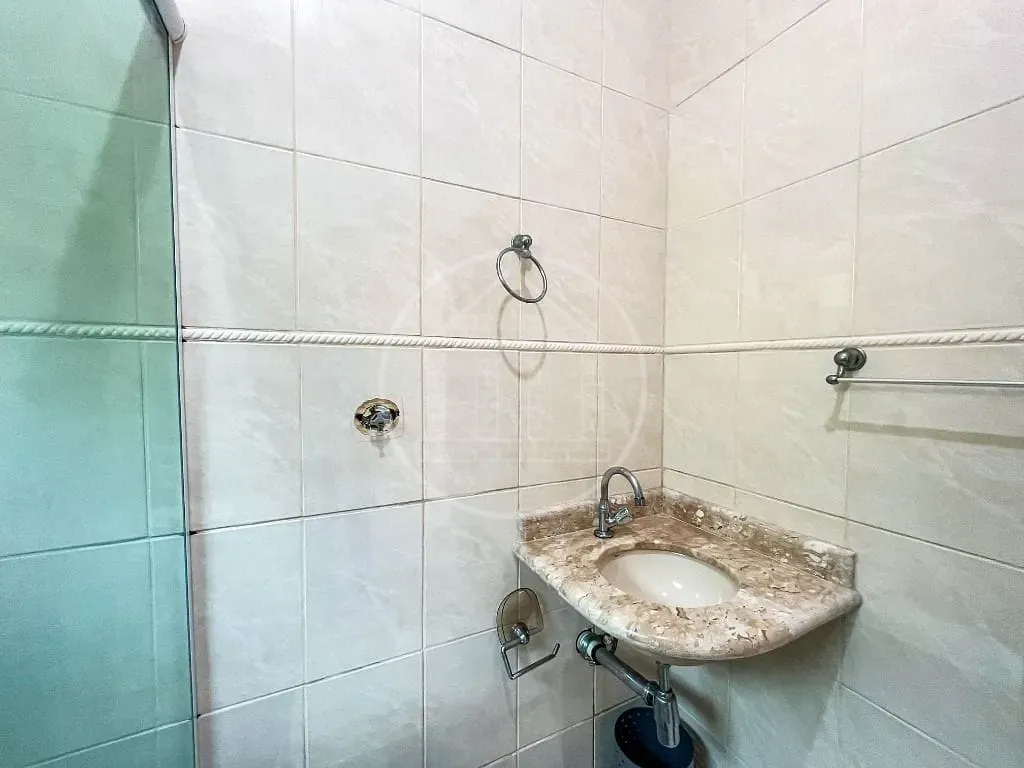 Casa, 4 quartos, 303 m² - Foto 9