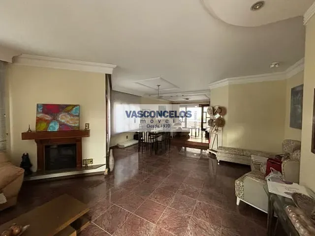 Casa com 360m² 4 quartos e 2 banheiros, para alugar, no bairro Jardim das Colinas em São José dos Campos