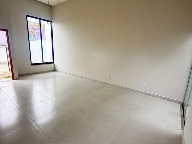 Casa com 149m² 3 quartos e 2 banheiros, à venda, no bairro Vale das Palmeiras em Macaé