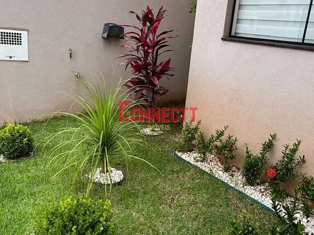 Casa com 200m² 3 quartos e 3 banheiros, à venda, no bairro Condomínio Verona em Brodowski
