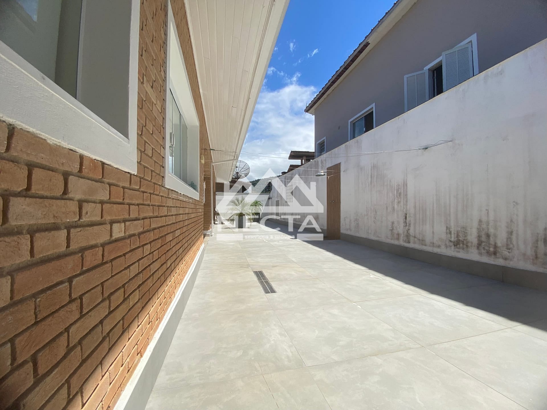 Casa, 4 quartos, 280 m² - Foto 62