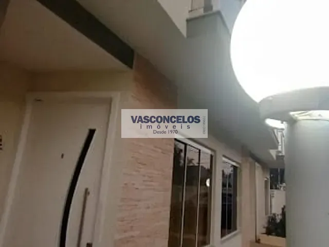 Casa com 87m² 2 quartos e 3 banheiros, à venda, no bairro Massaguaçu em Caraguatatuba