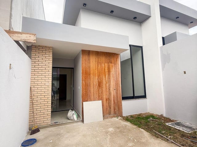 Casa com 100m² 2 quartos e 2 banheiros, à venda, no bairro Vale das Palmeiras em Macaé