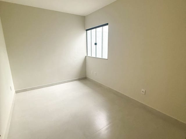 Casa com 100m² 2 quartos e 2 banheiros, à venda, no bairro Vale das Palmeiras em Macaé