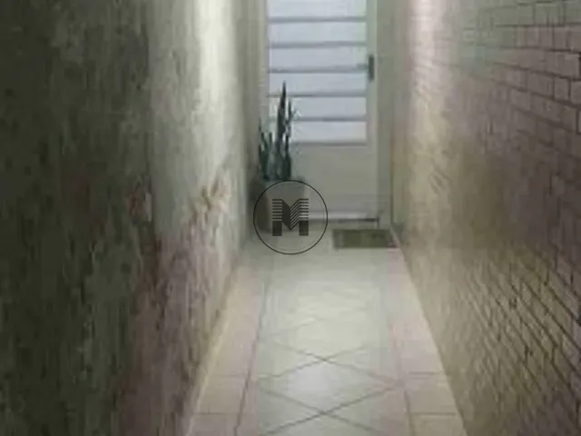 Casa 3 quartos e 1 banheiro, à venda, no bairro Vila Santa Rita em Guaratinguetá