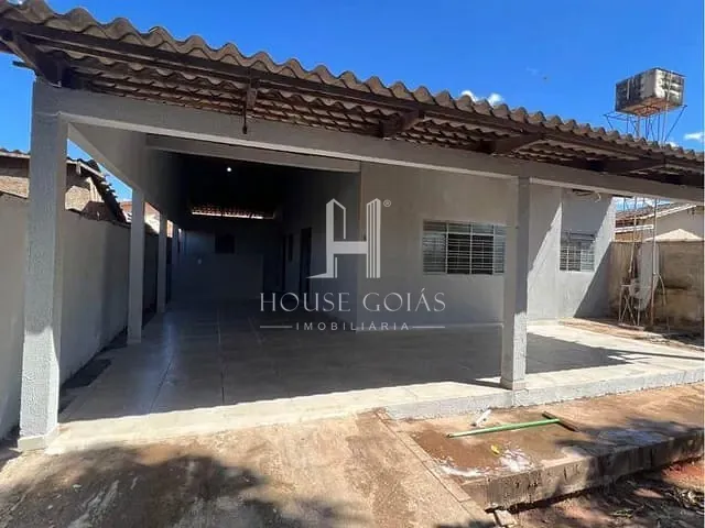Casa com 360m² 3 quartos e 1 banheiro, à venda, no bairro Setor Ulisses Guimarães em Goiânia