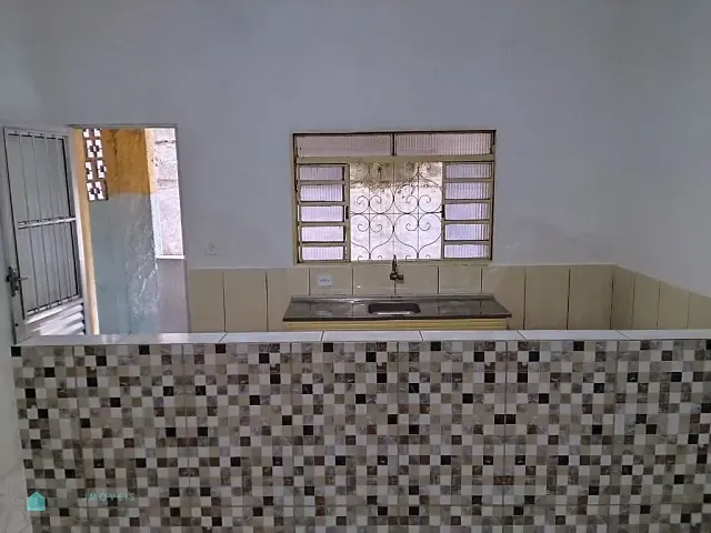 Casa com 40m² 1 quarto e 1 banheiro, para alugar, no bairro Brasilândia em São Paulo