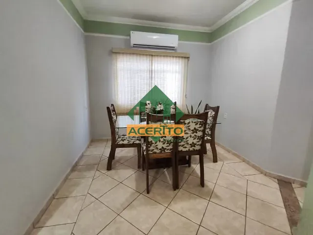 Casa com 300m² 3 quartos e 3 banheiros, à venda, no bairro Residencial Nobreville em Araçatuba