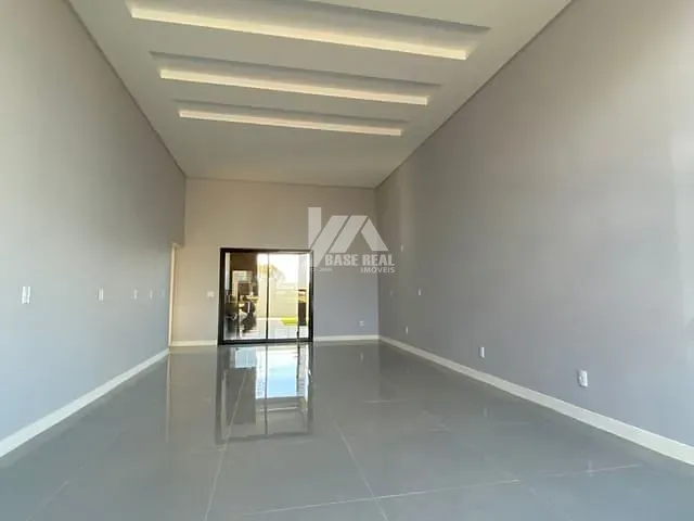 Casa com 134m² 3 quartos e 2 banheiros, à venda, no bairro Uvaranas em Ponta Grossa