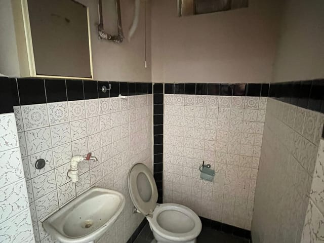 Casa com 302m² 3 quartos e 1 banheiro, à venda, no bairro Alto do Cardoso em Pindamonhangaba