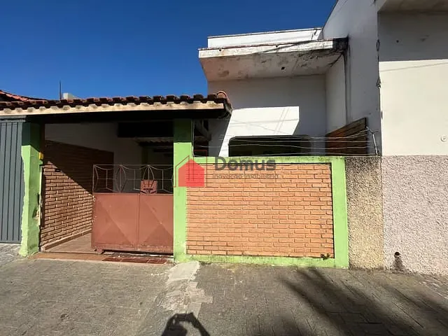 Casa com 302m² 3 quartos e 1 banheiro, à venda, no bairro Alto do Cardoso em Pindamonhangaba