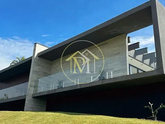 Casa com 2343m² 5 quartos e 8 banheiros, à venda, no bairro Vila Martins em Itu