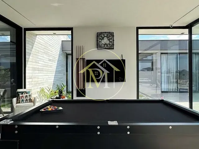 Casa com 2343m² 5 quartos e 8 banheiros, à venda, no bairro Vila Martins em Itu