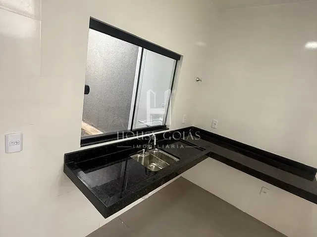 Casa com 100m² 2 quartos e 2 banheiros, à venda, no bairro Jardim Real em Goiânia