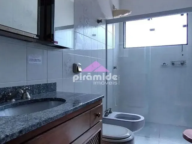 Casa com 377m² 4 quartos e 1 banheiro, à venda, no bairro Lagoinha em Ubatuba