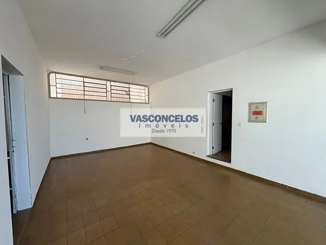 Casa com 187m² 5 quartos e 3 banheiros, para alugar, no bairro Jardim São Dimas em São José dos Campos