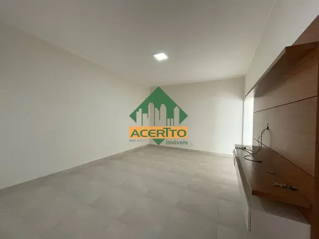 Casa com 330m² 3 quartos e 3 banheiros, à venda, no bairro Bairro das Bandeiras em Araçatuba