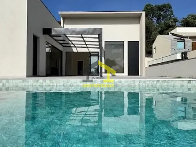 Casa com 1067m² 3 quartos e 1 banheiro, à venda, no bairro Condominio Residencial Paradiso em Itatiba