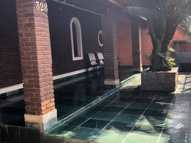 Casa com 360m² 3 quartos e 3 banheiros, à venda, no bairro São Benedito em Pindamonhangaba