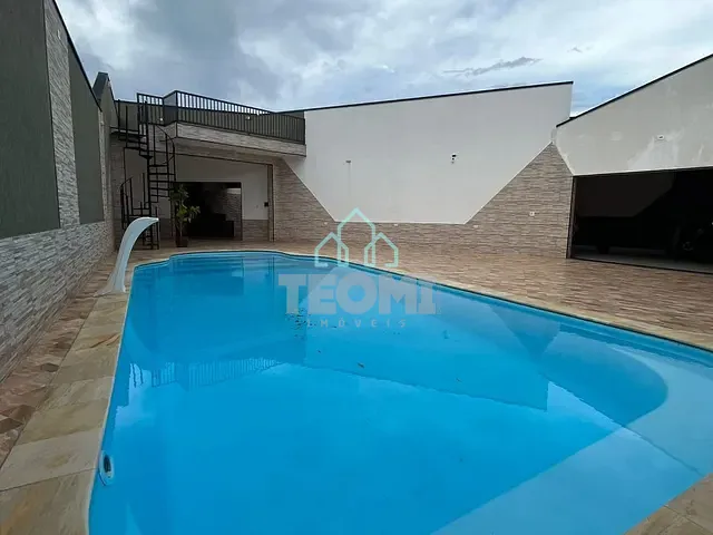 Casa com 400m² 2 quartos e 2 banheiros, à venda, no bairro Vale das flores em Tremembé