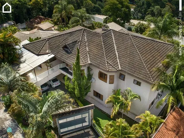 Casa com 1650m², à venda, no bairro Alpes de Caieiras em Caieiras