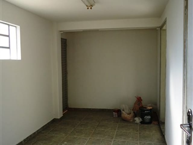 Foto do Casa - Casa no centro, com ótima localização, com dois dormitórios,sala,cozinha despensa e garagem. | Guaxupé Imóveis Ltda