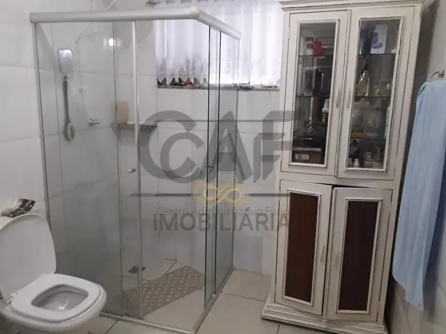 Casa com 300m² 3 quartos e 6 banheiros, à venda, no bairro Parque Residencial Imigrantes em Holambra