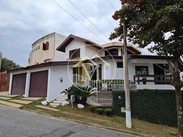 Casa com 505m² 4 quartos e 5 banheiros, à venda ou para alugar, no bairro Jardim Emília em Sorocaba