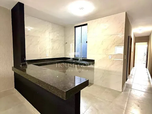 Casa com 120m² 2 quartos e 1 banheiro, à venda, no bairro Residencial Vieira em Trindade