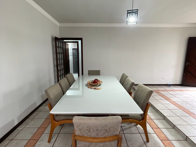 Casa com 125m² 4 quartos e 3 banheiros, à venda, no bairro Orfãs em Ponta Grossa