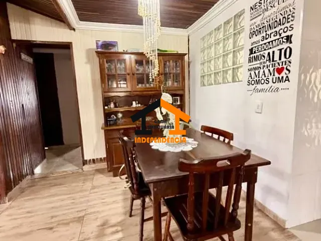 Casa com 610m² 3 quartos e 4 banheiros, para alugar, no bairro Altos de São Fernando em Jandira
