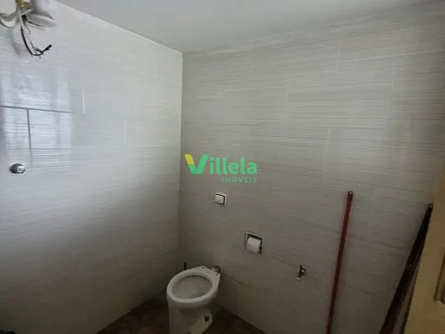 Casa 2 quartos e 2 banheiros, à venda ou para alugar, no bairro Jardim Mossapyra em Itaquaquecetuba