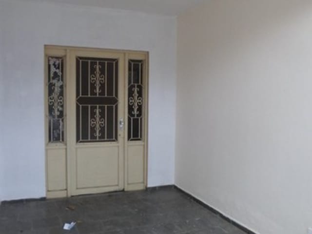 Casa com 300m² 3 quartos e 2 banheiros, à venda, no bairro Jardim Gurilândia em Taubaté