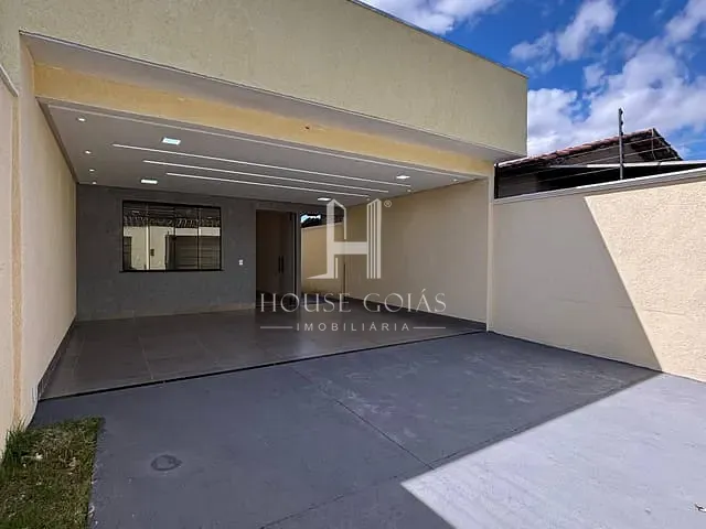 Casa com 260m² 3 quartos e 3 banheiros, à venda, no bairro Cardoso Continuação em Aparecida de Goiânia