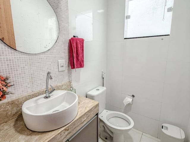 Casa 3 quartos e 4 banheiros, à venda, no bairro Jardim Vitória em Macaé