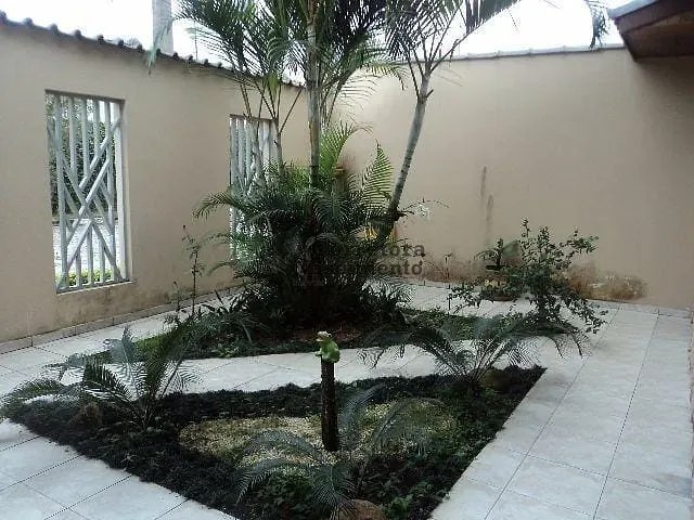 Casa com 338m² 4 quartos e 3 banheiros, à venda, no bairro Jardim Santa Maria em Jacareí