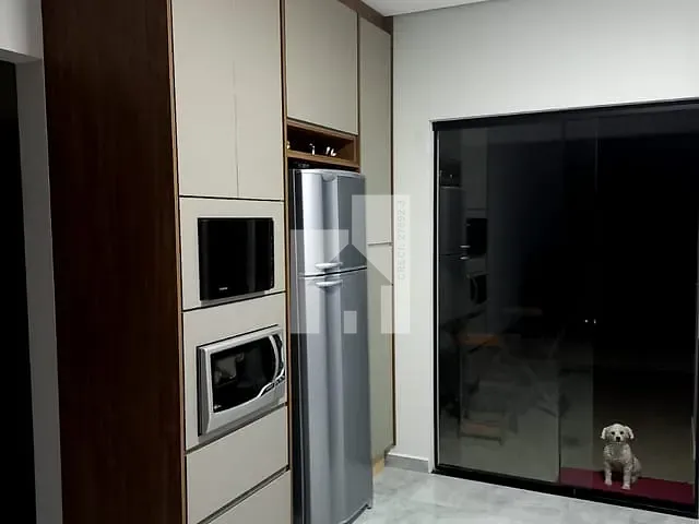 Casa com 300m² 3 quartos e 3 banheiros, à venda, no bairro São Venâncio em Itupeva