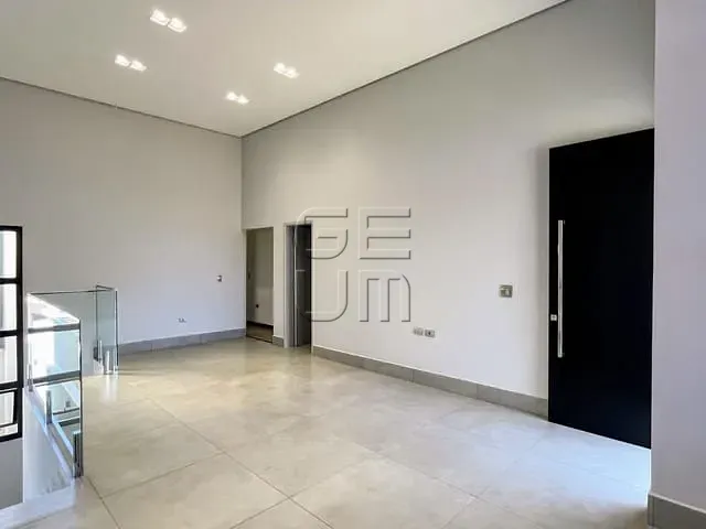 Casa com 264m² 3 quartos e 5 banheiros, à venda, no bairro Conjunto Habitacional Alexandre Urbanas em Londrina