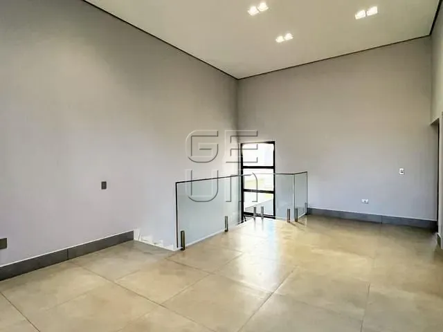 Casa com 264m² 3 quartos e 5 banheiros, à venda, no bairro Conjunto Habitacional Alexandre Urbanas em Londrina
