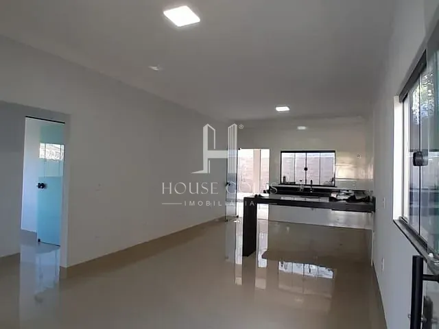 Casa com 364m² 3 quartos e 3 banheiros, à venda, no bairro Jardim Alto Paraíso em Aparecida de Goiânia