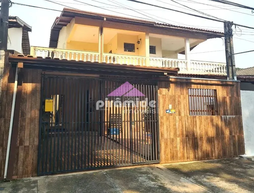 Casa, 4 quartos, 121 m² - Foto 1