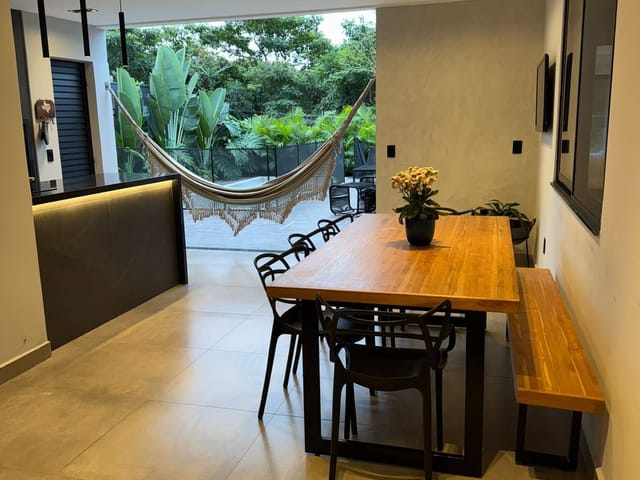 Casa com 458m² 3 quartos e 4 banheiros, à venda, no bairro Balneário das Garças em Rio das Ostras