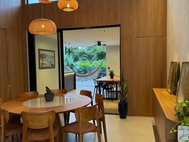Casa com 458m² 3 quartos e 4 banheiros, à venda, no bairro Balneário das Garças em Rio das Ostras
