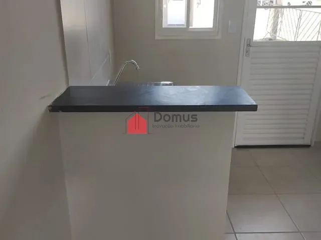 Casa com 180m² 2 quartos e 1 banheiro, para alugar, no bairro Feital em Pindamonhangaba