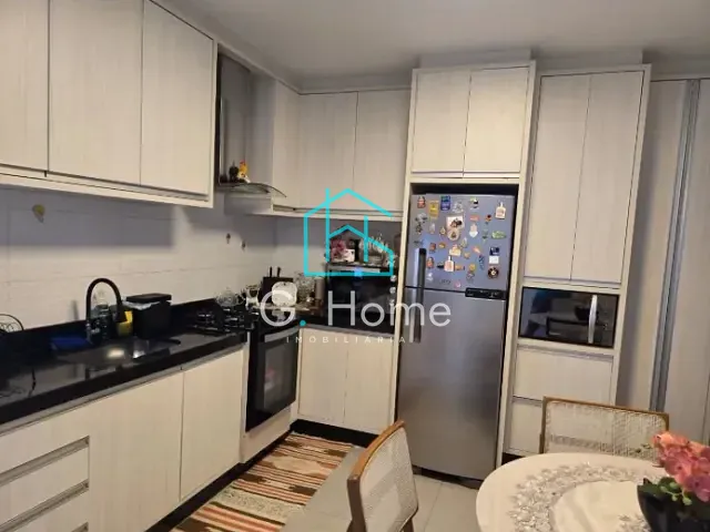 Casa com 300m² 2 quartos e 3 banheiros, à venda, no bairro Setor 3 em Ibiporã