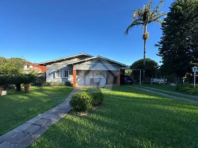 Casa com 181m² 3 quartos e 2 banheiros, à venda, no bairro Teutônia em Teutônia