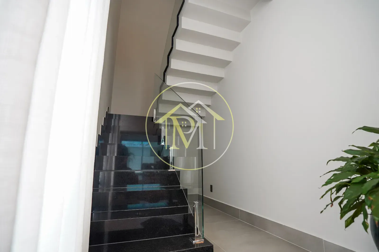 Casa, 4 quartos, 368 m² - Foto 32